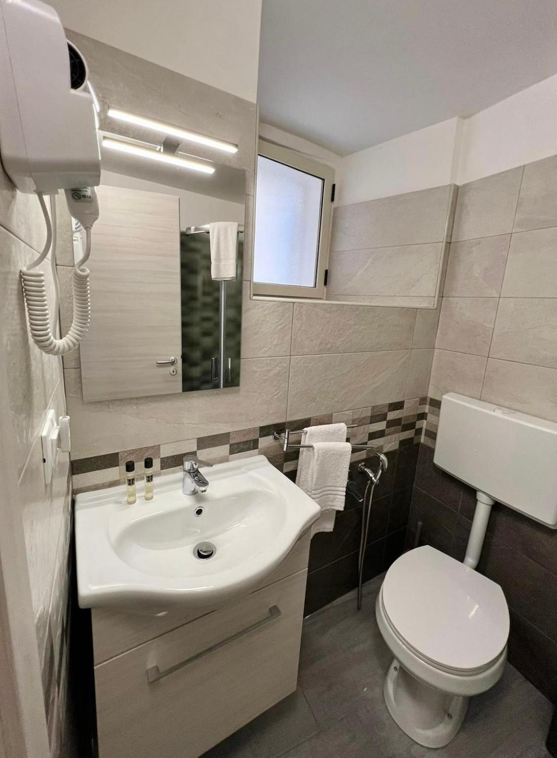 Costa Degli Dei Rooms Піццо Екстер'єр фото