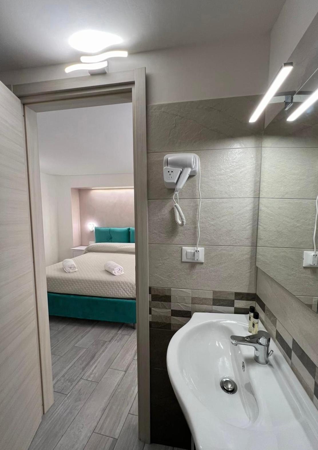 Costa Degli Dei Rooms Піццо Екстер'єр фото