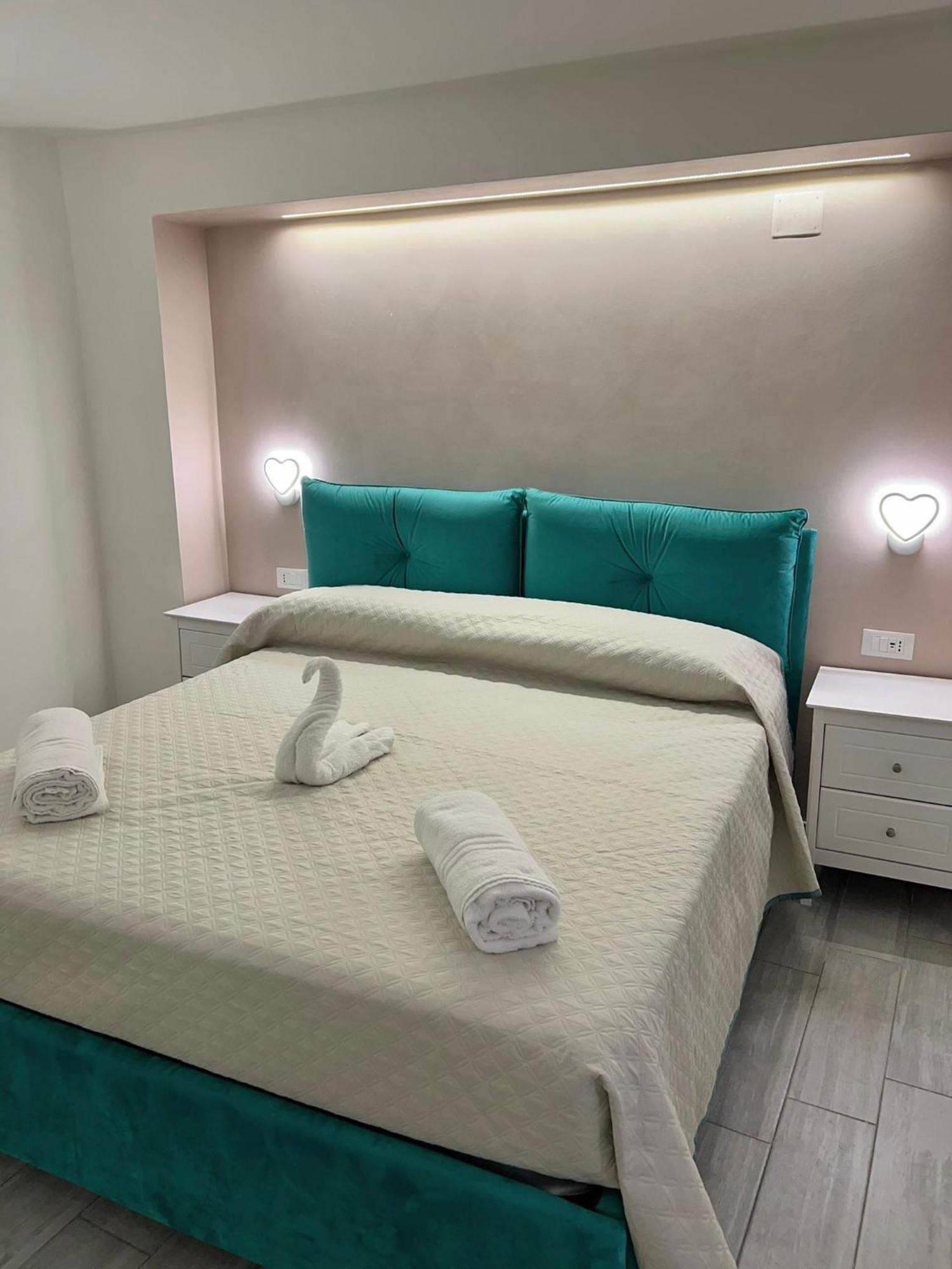 Costa Degli Dei Rooms Піццо Екстер'єр фото